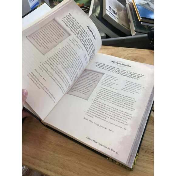 The Unofficial Harry Potter Cookbook by Dinah Bucholz. - Picture 3 of 4